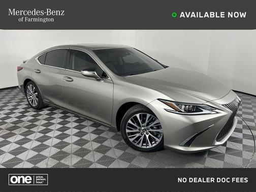 2021 Lexus ES 300h Base