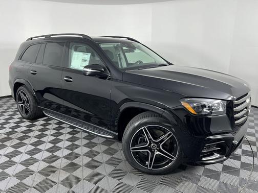 Obsidian Black Metallic 2026 Mercedes-Benz GLS 450 4MATIC