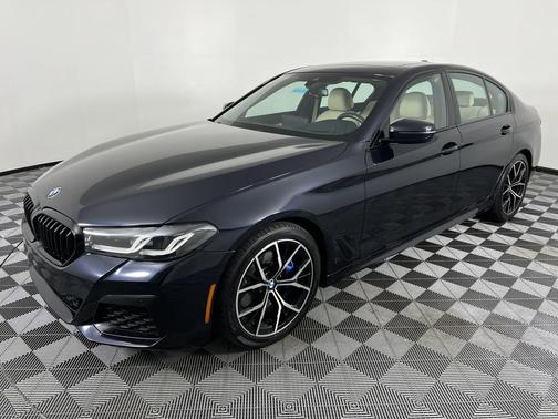 2022 BMW 530 i xDrive