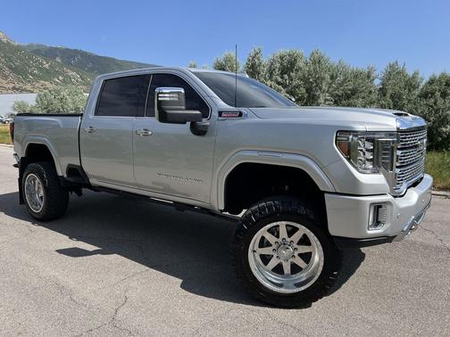 2020 GMC Sierra 3500 Denali