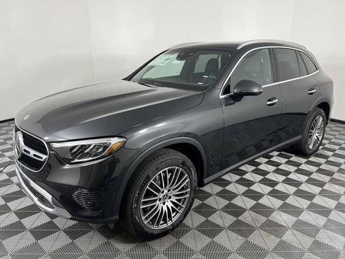 2026 Mercedes-Benz GLC 300 4MATIC