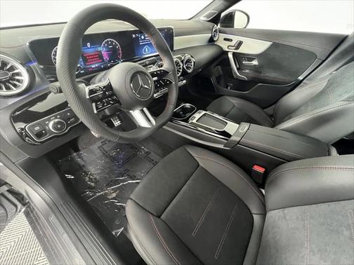 2024 Mercedes-Benz CLA 250 4MATIC