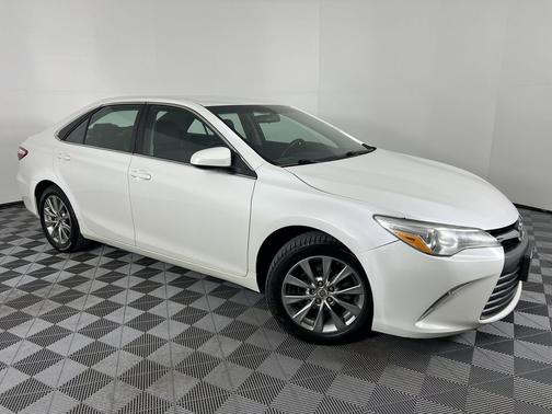 2015 Toyota Camry XLE