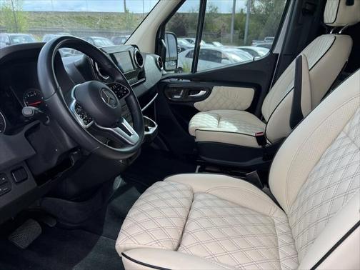 2020 Mercedes-Benz Sprinter 2500 High Roof
