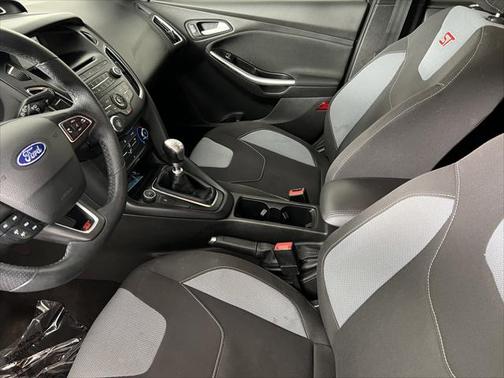 2017 Ford Focus ST