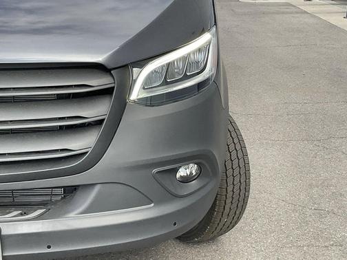 2024 Mercedes-Benz Sprinter 2500 Standard Roof