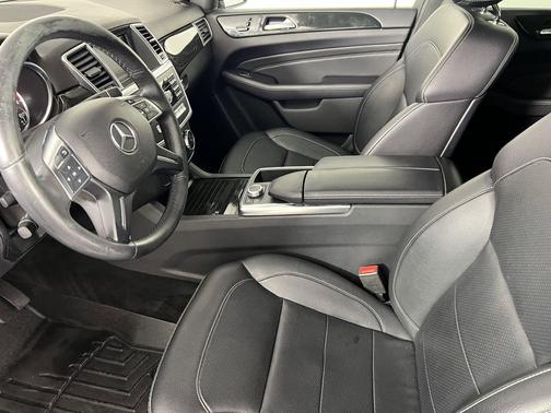 2015 Mercedes-Benz M-Class 4MATIC