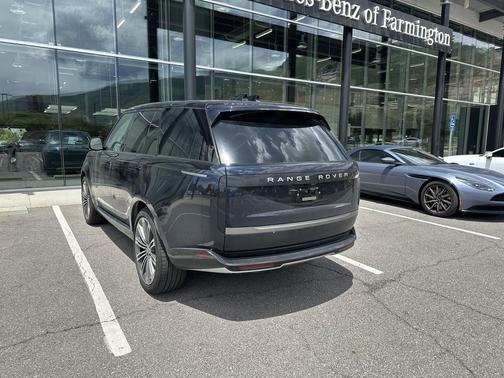 Blue 2025 Land Rover Range Rover P530 SE