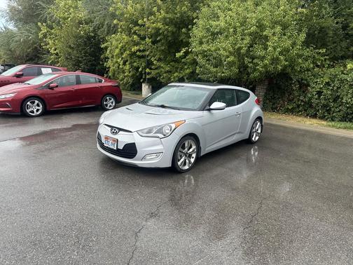 2014 Hyundai Veloster Base