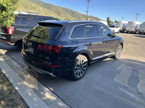 2017 Audi Q7 3.0T Prestige