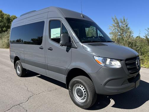 2026 Mercedes-Benz Sprinter 2500 Standard Roof