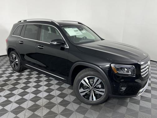 2025 Mercedes-Benz GLB 250 4MATIC