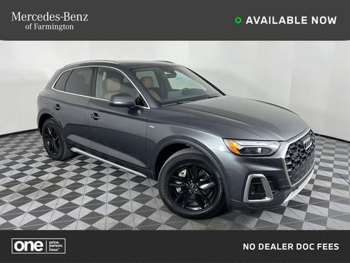 2022 Audi Q5 45 S line Premium