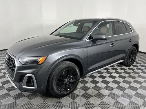 2022 Audi Q5 45 S line Premium