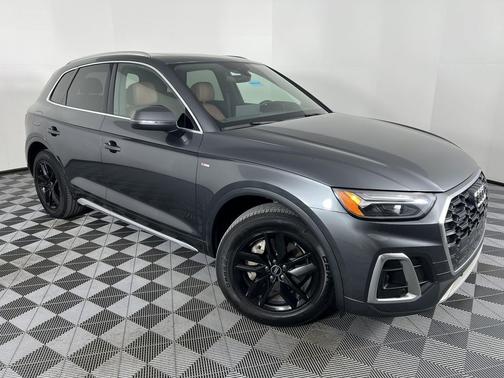 2022 Audi Q5 45 S line Premium
