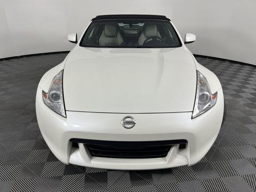 2012 Nissan 370Z Touring