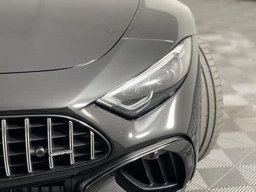 Obsidian Black Metallic 2026 Mercedes-Benz AMG SL 55 Base