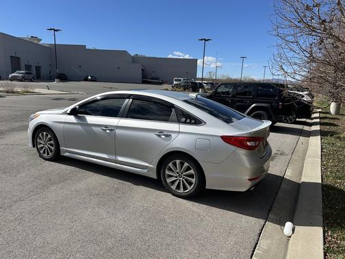 2016 Hyundai SONATA Sport