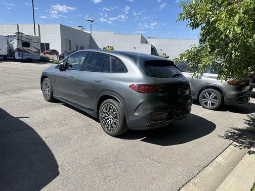 Selenite Grey Metallic 2024 Mercedes-Benz EQE 350 4MATIC