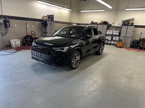 2022 Audi Q3 45 S line Premium Plus