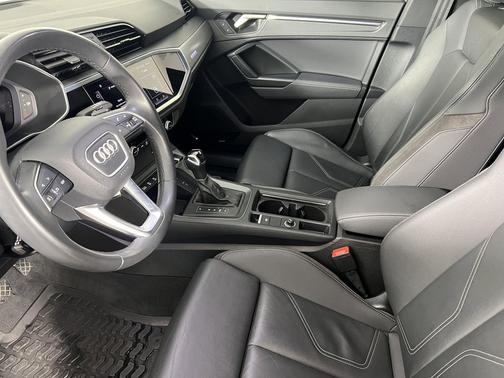 2022 Audi Q3 45 S line Premium Plus