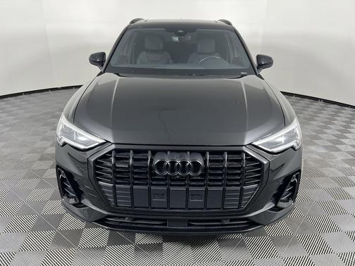 2022 Audi Q3 45 S line Premium Plus