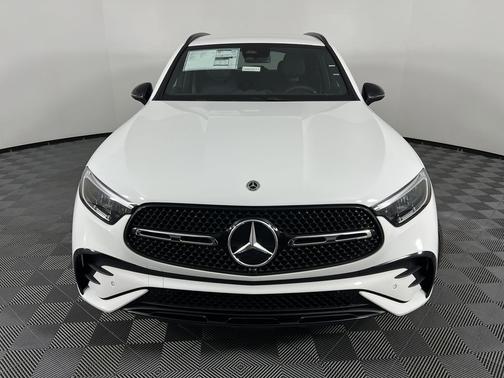 2026 Mercedes-Benz GLC 300 4MATIC