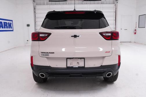 White Sand 2026 Chevrolet Trailblazer RS