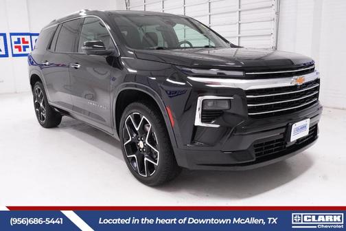 Mosaic Black Metallic 2025 Chevrolet Traverse High Country