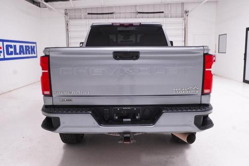Sterling Gray Metallic 2024 Chevrolet Silverado 2500 High Country