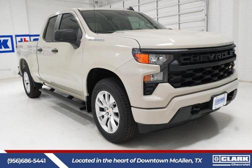 White Sand 2026 Chevrolet Silverado 1500 Custom