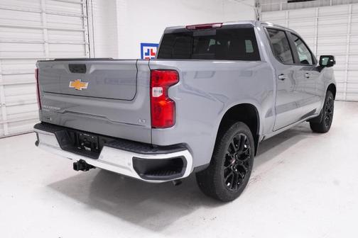 Sterling Gray Metallic 2026 Chevrolet Silverado 1500 LT