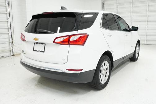 Iridescent Pearl Tricoat 2021 Chevrolet Equinox 1LT
