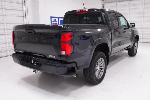 Black 2026 Chevrolet Colorado LT