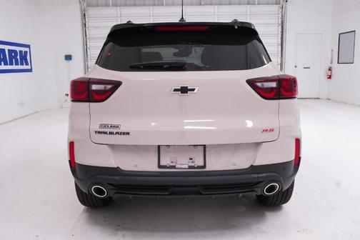 White Sand 2026 Chevrolet Trailblazer RS