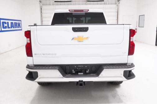 Summit White 2026 Chevrolet Silverado 1500 LT