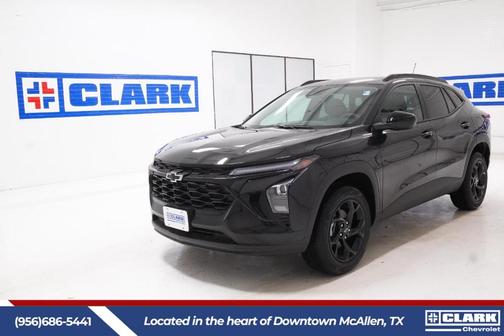 Mosaic Black Metallic 2026 Chevrolet Trax LT