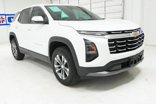 Summit White 2026 Chevrolet Equinox LT