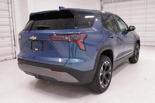 Lakeshore Blue Metallic 2026 Chevrolet Equinox LT