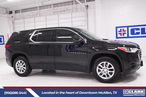 Mosaic Black Metallic 2021 Chevrolet Traverse LS