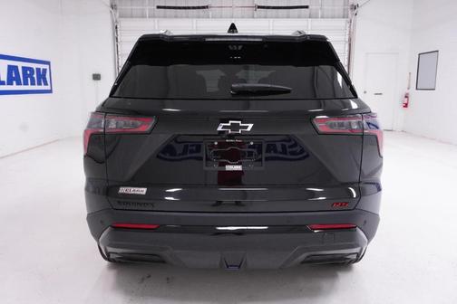 Mosaic Black Metallic 2026 Chevrolet Equinox RS