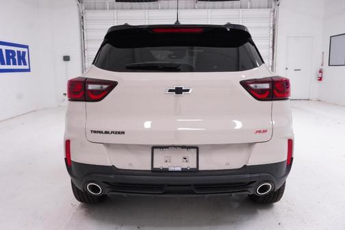 White Sand 2026 Chevrolet Trailblazer RS