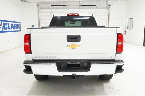Iridescent Pearl Tricoat 2018 Chevrolet Silverado 1500 1LT