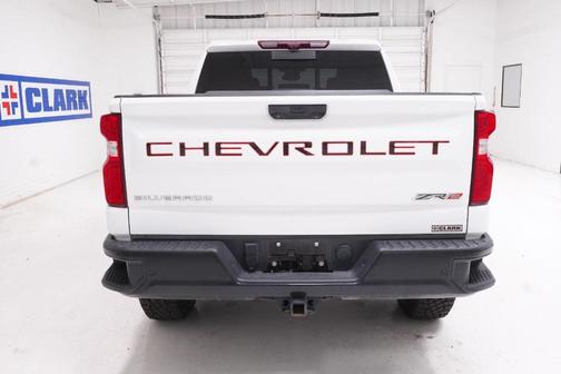 Summit White 2024 Chevrolet Silverado 1500 ZR2