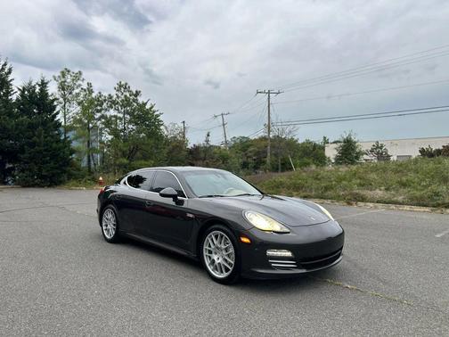 2010 Porsche Panamera 4S