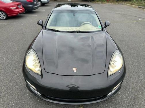 2010 Porsche Panamera 4S