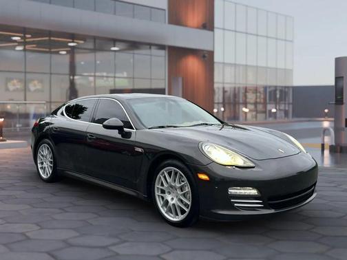 2010 Porsche Panamera 4S