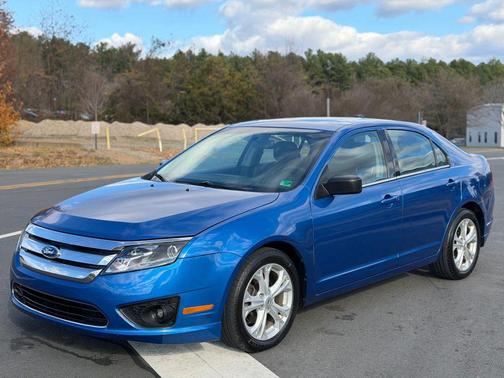 2012 Ford Fusion SE