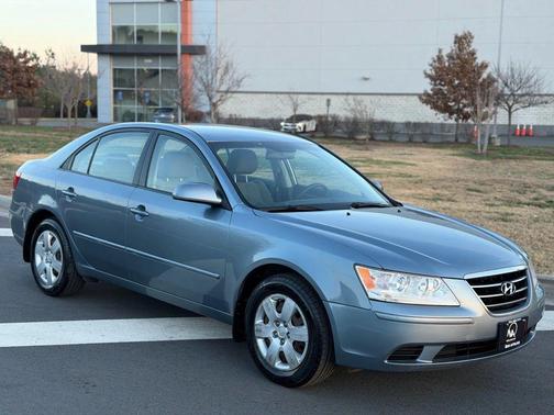 2010 Hyundai SONATA GLS