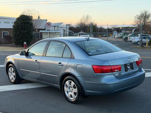 2010 Hyundai SONATA GLS
